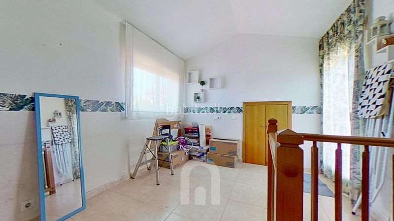 Foto b3961ba8-29f7-4928-85d6-30eb7db074c5. Casa adossada amb calefacció aparcament a Ponent Reus