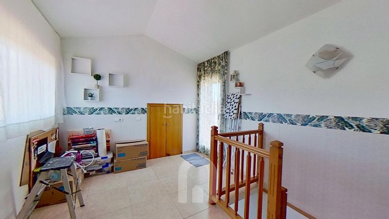 Foto b89f902e-0c0e-4448-85b1-a93e14640e81. Casa adossada amb calefacció aparcament a Ponent Reus