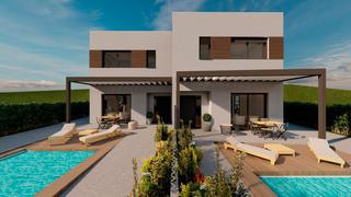 Casa adosada en Carrer emma 9. Obra nueva