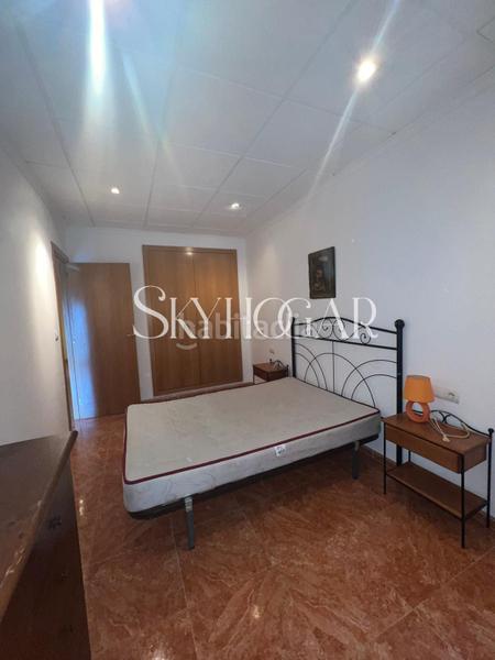 Foto a9e70518-3537-4f94-9138-fbde7c68d432. Casa adossada a Alcàntera de Xúquer