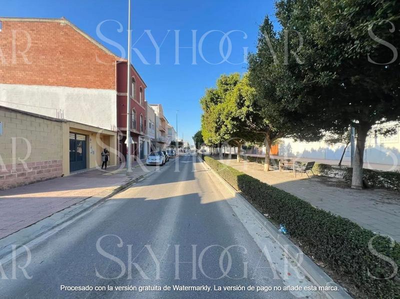 Foto e54550a1-8459-40c4-ab64-af1fbd938e95. Terreno residencial solar en Guadassuar