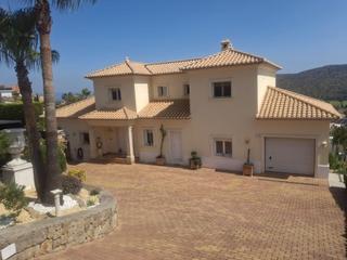 Chalet à Pedreguer. Casa en pedreguer alicante