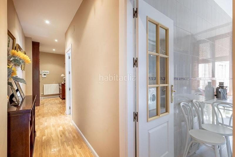 Foto bc6ab715-35c0-4b7c-a5de-a991b2f24d7a. Pis a Centro - Sagrario Granada