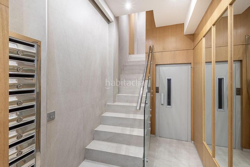 Foto f1fa91ae-a0fe-4421-bf23-df1da42f39d3. Pis a Centro - Sagrario Granada