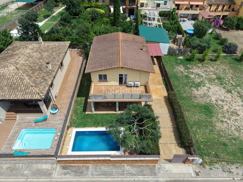 Foto 605a43e3-75ab-4d1a-a7b1-c234672fa1cb. Chalet venta chalet en Cistella