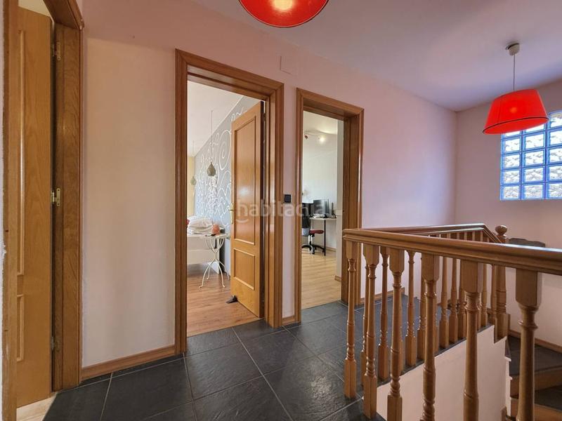 Foto 7f7f901a-8450-4140-9c02-7f6c852f604a. Chalet venta chalet en Cistella