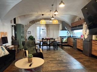 Masia  Llers. Casa en el casco antiguo de vilafant