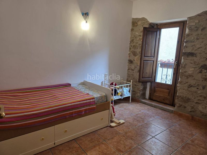 Foto 01fd442d-dae6-4b71-8d06-85013f324017. Casa adossada amb calefacció a Darnius