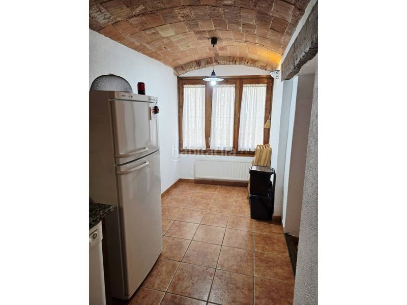 Foto 0e814121-d262-466f-bd10-748dda8b02b8. Casa adossada amb calefacció a Darnius