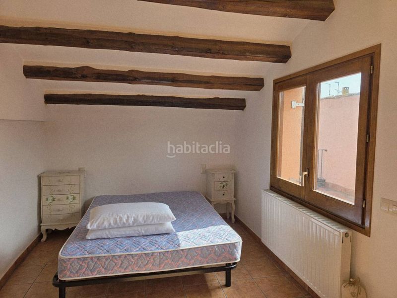 Foto 34ca8732-ea13-45bd-a3fd-d2f860d2d16c. Casa adossada amb calefacció a Darnius