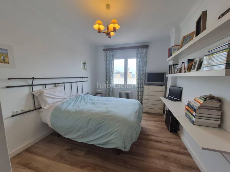 Foto e493b3f7-42c7-4ead-ac1d-3ff26dbcb7a8. Flat with heating in Centre Figueres