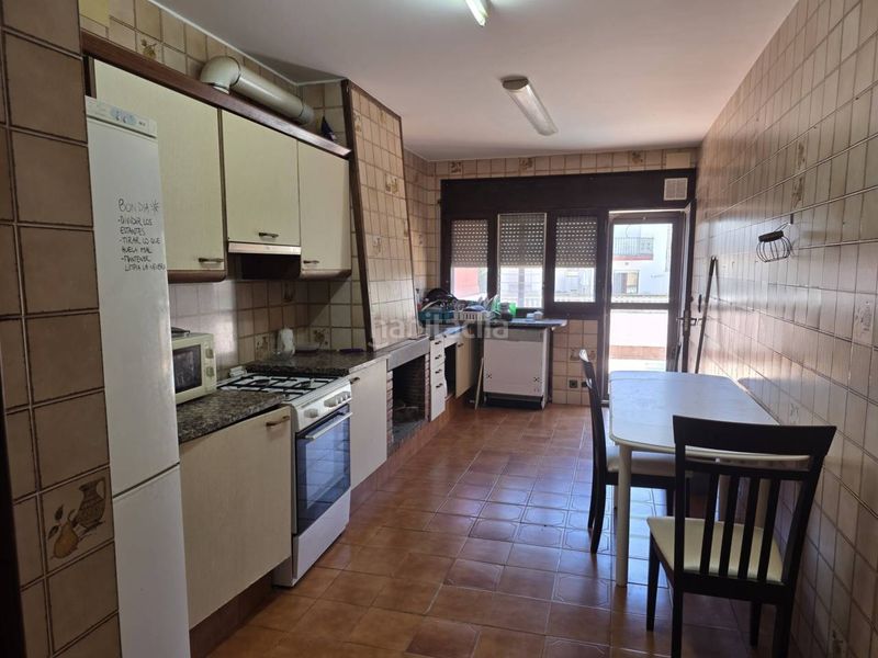Foto 0785b901-b353-4bd4-b2bc-73bedade479f. Casa adossada amb aparcament a El Colomer - La Bateria - La Coma Llançà