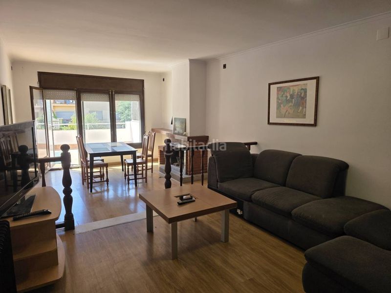 Foto 4de8f655-e61f-490b-9fc5-81498a140592. Casa adossada amb aparcament a El Colomer - La Bateria - La Coma Llançà
