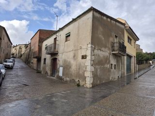 Casale  Calle baix. Venta de casa rústica en el far dempordà