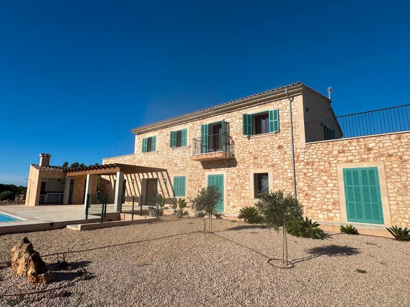 Foto a9d27db9-8b92-48fd-bb19-4a732ae24797. Location chalet avec chauffage parking piscine dans Felanitx