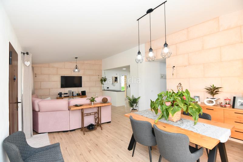 Foto c647b9a4-11f3-4d65-b65c-a94f382381ca. Country house with fireplace heating parking in Felanitx poble Felanitx