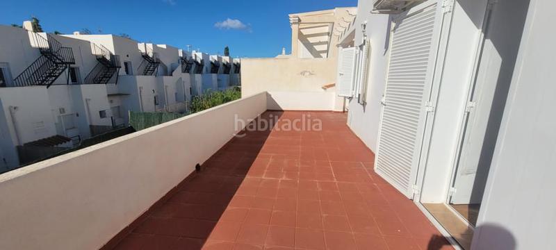 Foto 8e45fb21-6372-4a74-87e2-749216443a1c. Xalet amb aparcament a El Palmeral Mojácar