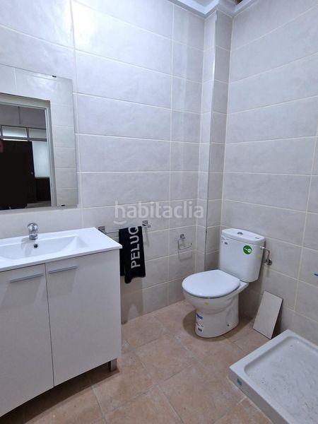 Foto 25889ff2-fa46-4b9f-bdc1-17a6595d6148. Local comercial venta de local comercial con potencial de inversión para uso de viviendas en monóvar. en Monòver