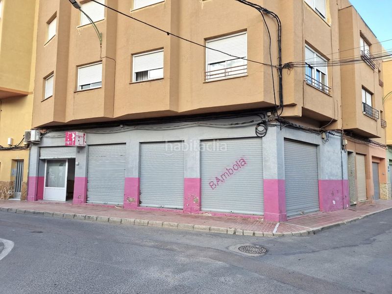 Foto f47ab367-6c6e-4760-ad05-809cce1ea363. Local comercial venta de local comercial con potencial de inversión para uso de viviendas en monóvar. en Monòver