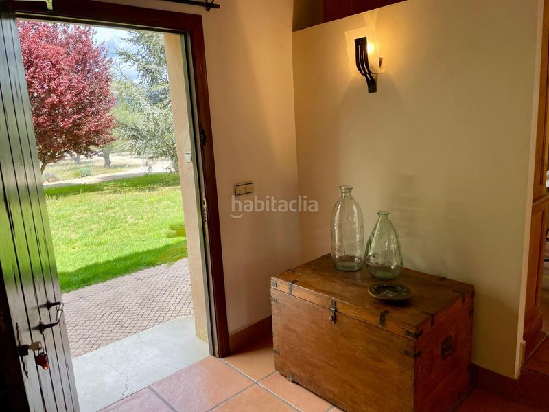 Foto 0e975355-7015-4ba7-9407-ed11c64fc8b3. Rent chalet with heating parking in Castalla