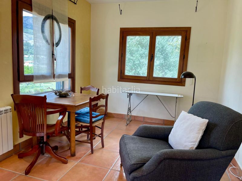 Foto 7c9c1525-7cd0-49e9-9482-3a801f85fdf7. Rent chalet with heating parking in Castalla