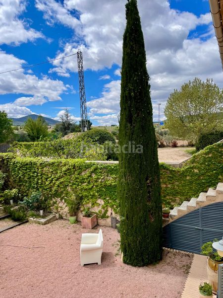 Foto 7cbfff9a-a0bd-4379-ac52-22b9c67b5d82. Rent chalet with heating parking in Castalla