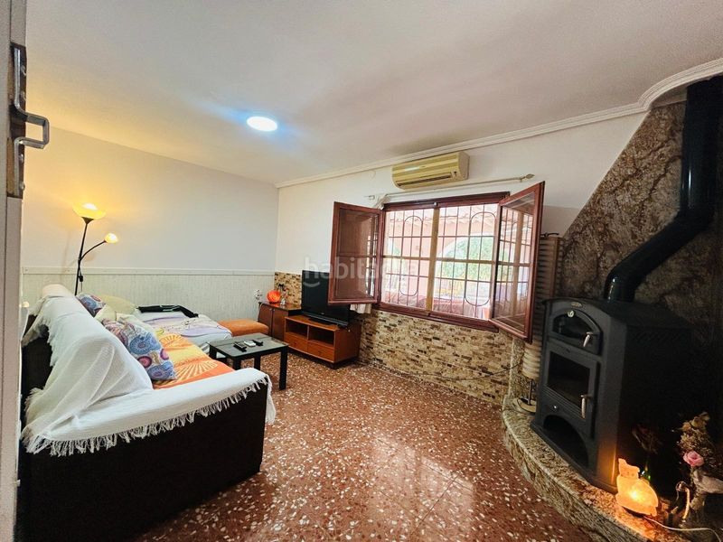 Foto b5ad7102-0b9e-4fb5-b886-eb7a88a66dbd. Chalet  independiente con casa de invitados, piscina privada y parcela urbana de 3.010 m2 en la Cañada del Fenollar en Alicante