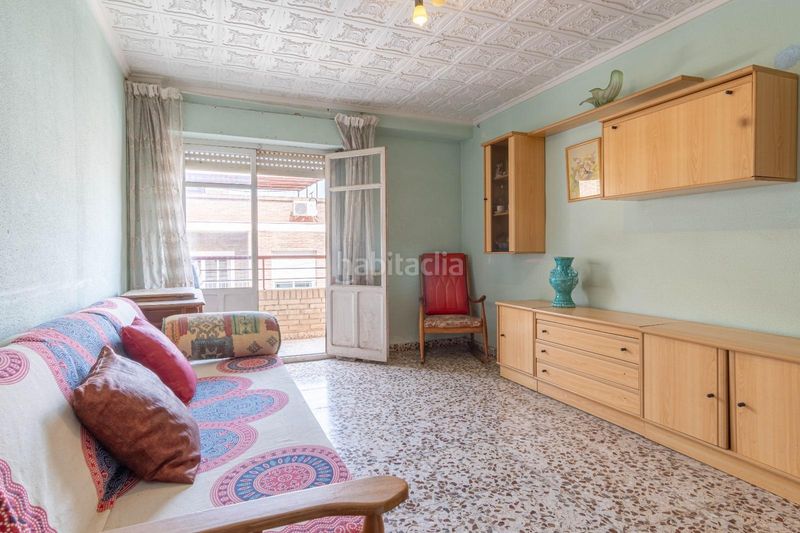 Foto 5e5a48e2-89a1-439c-aa95-58f380b06aa8. Pis a Almoradí