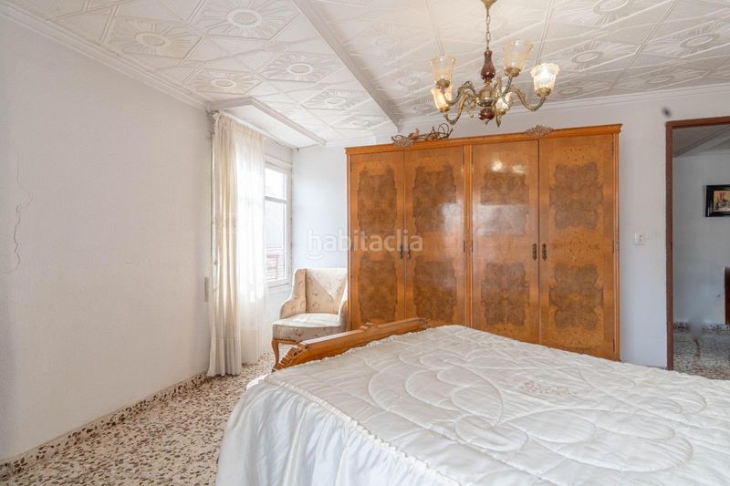 Foto ef307ce9-872c-4d57-93d1-3b7e0f398255. Pis a Almoradí