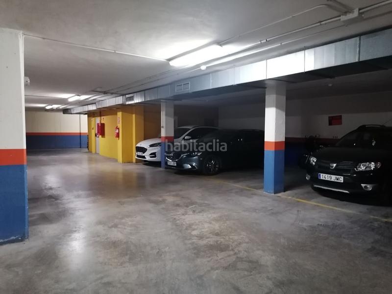 Foto 1e1c2b7d-3cd7-490e-8e36-a622c996ad21. Autoparkplatz in Paus - Polígono San Blas Alicante