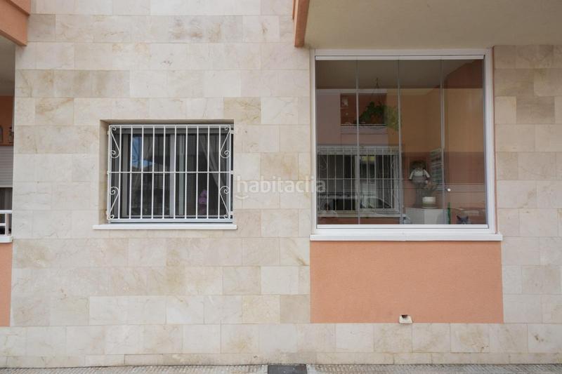 Foto 9ff18c39-46f3-4e16-998a-156e78cbe226. Planta baja precioso bajo en Almoradí