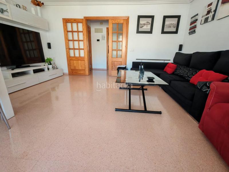 Foto dc0bed75-c80c-4573-8601-a28904c31587. Pis a calle calle del ecuador 7 a Babel Alicante
