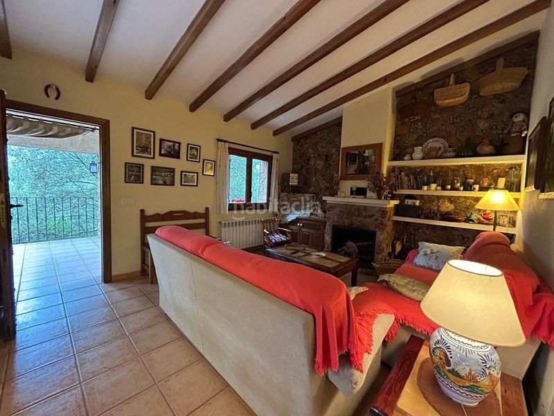 Foto c70986cb-90c0-4d3a-a5b7-d42b75cce4d9. Masia a Riópar