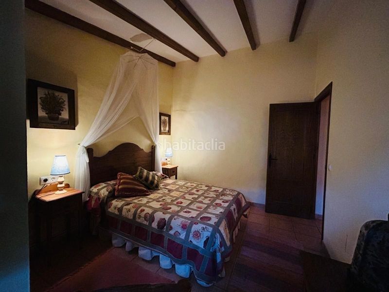 Foto efd3fbb3-cae5-4980-b7ec-a0fd89ce56ca. Masia a Riópar