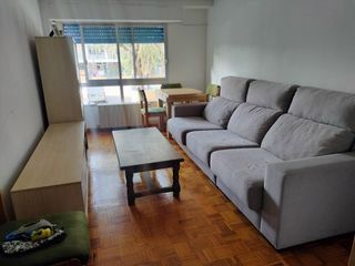 Apartament a San Blas. Piso en san blas con 3 dormitorios, patio, ascensor y plaza gara