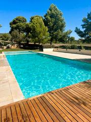 Pis  Carrer de les rabassades. Piso en club de golf bonmont