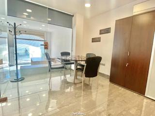 Office space in Carrer de magdalena blay 2. Local al lado del supermercado spar de montbrió