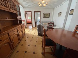 Etagenwohnung  Carrer de crevillent. Gran oportunidad de inversión!!