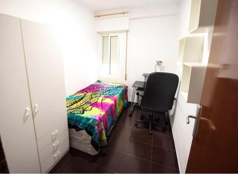 Foto 69f8925b-398d-4371-989a-b76ed7524075. Rent flat in Ciutat Jardí Valencia