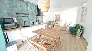 Location Rez-de-chaussée  Carrer azorín