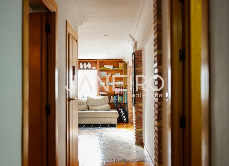 Foto a714f3b1-64d5-4b9f-ba6b-d621b9982a97. Chalet en El Vedat - Santa Apolonia Torrent