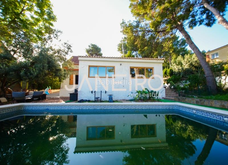 Foto 7a4f7ee4-3bee-4053-b6f2-64c80d25e34f. Xalet amb calefacció aparcament piscina a El Vedat - Santa Apolonia Torrent