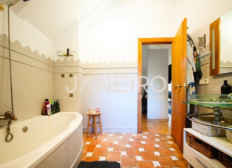 Foto ec2c5153-99c8-4d89-9238-e963d05b264f. Xalet amb calefacció aparcament piscina a El Vedat - Santa Apolonia Torrent