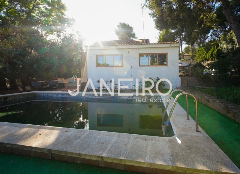 Foto 479f2f1a-22b6-452c-acd5-ed170ab339ed. Chalet con parcheggio piscina in El Vedat - Santa Apolonia Torrent