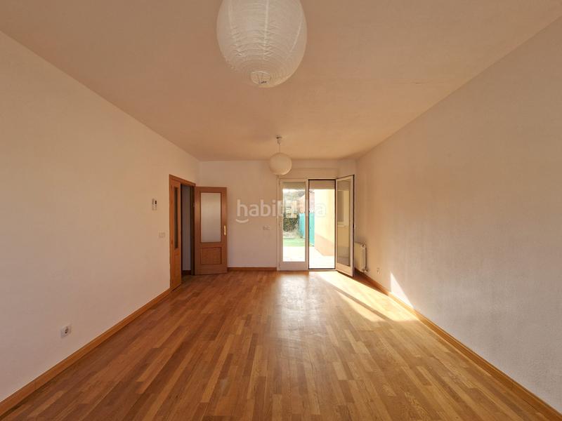 Foto 1c199dcf-8b56-4d75-b918-8d6dd5db17d0. Rent semi detached house with heating parking in Buenavista-Valparaíso-La Legua Toledo