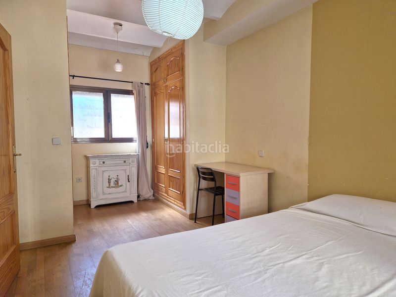 Foto d4ee980f-a2d5-4f9e-af87-2bdf008531ba. Dúplex amb calefacció a Casco Histórico Toledo