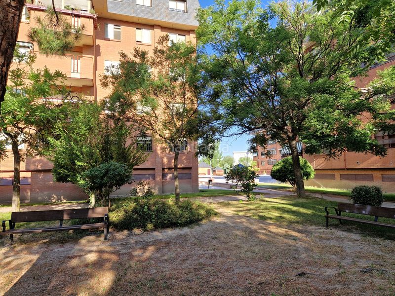Foto 5221a64a-70da-4234-8599-fb35752b5ae9. Pis amb calefacció aparcament piscina a Valdepelayo-Montepinos-Arroyo Culebro Leganés