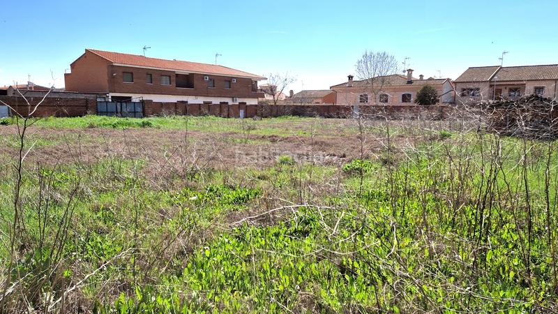 Foto e26be2e9-4199-4d5e-9c6d-516bf682ea0a. Terreny residencial a calle jacinto guerrero 23c a Mocejón