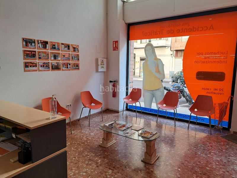 Foto d78e5988-7827-40ef-94d3-9549ae486112. Locale commerciale in carrer ciutat de laval 13 in Gandia