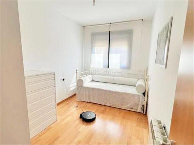 Foto 4d3e9176-d688-4c2d-a382-f22f4b125b8c. Etagenwohnung mit parking pool in Sur - PAU 4 Móstoles